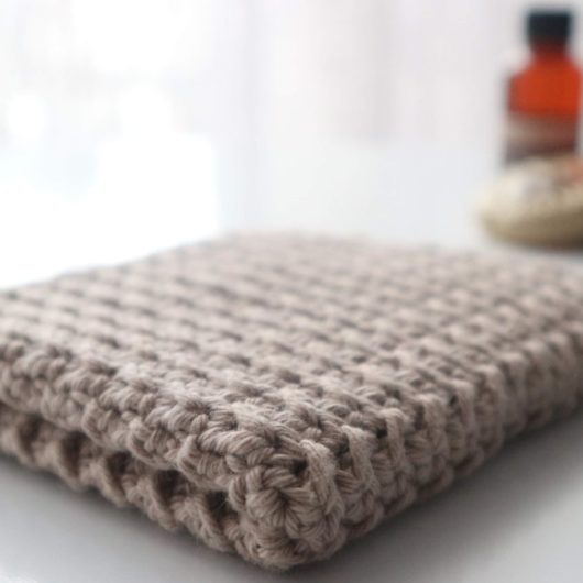 Woolster crochet face cloth crunchy - clay