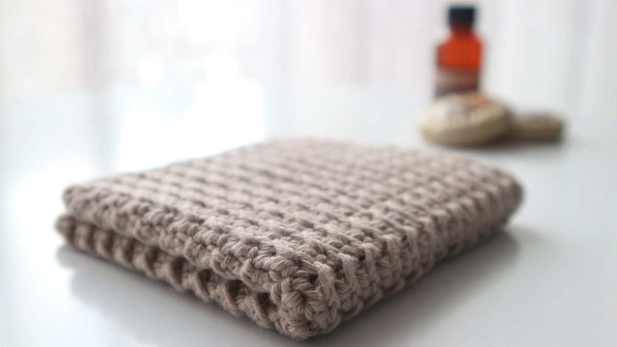 Woolster crochet face cloth crunchy - clay